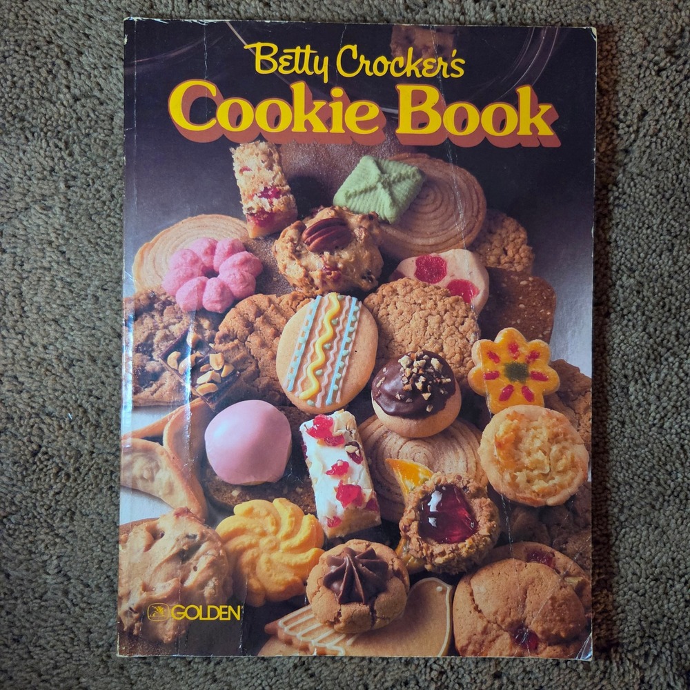 1980 Betty Crocker Cookie Book Vintage Paperback Recipes Golden Press